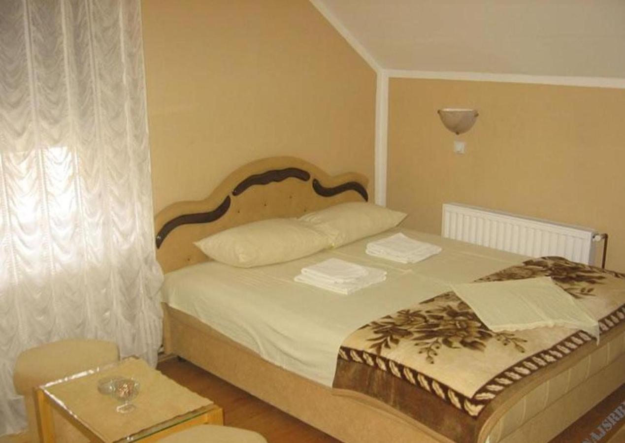 Utr Jagnjilo 1986 Hotel Raška Kamer foto